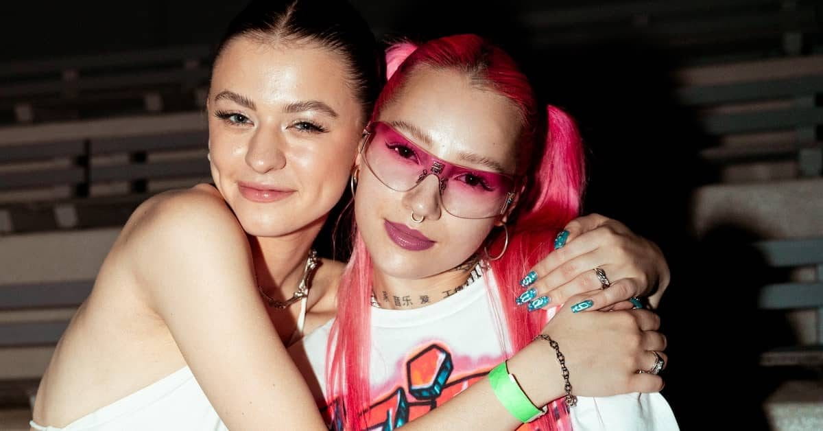 Young Leosia i Bambi BFF przyjaciółki Rap Girl Power