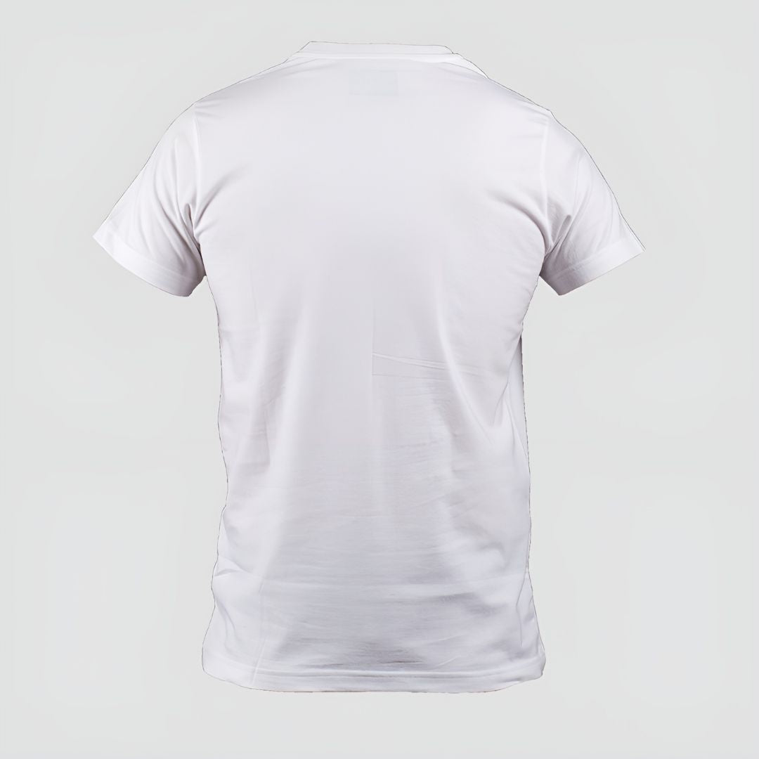 tył białej koszulki HypeMerch